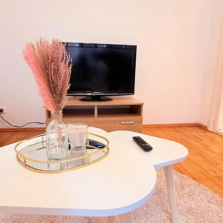 Elephant's Nest - Zentrale - Netflix - Nahe Hbf & Markt * Halle (Saale)