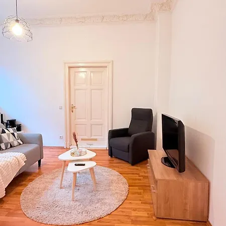 Elephant's Nest - Zentrale - Netflix - Nahe Hbf & Markt Διαμέρισμα